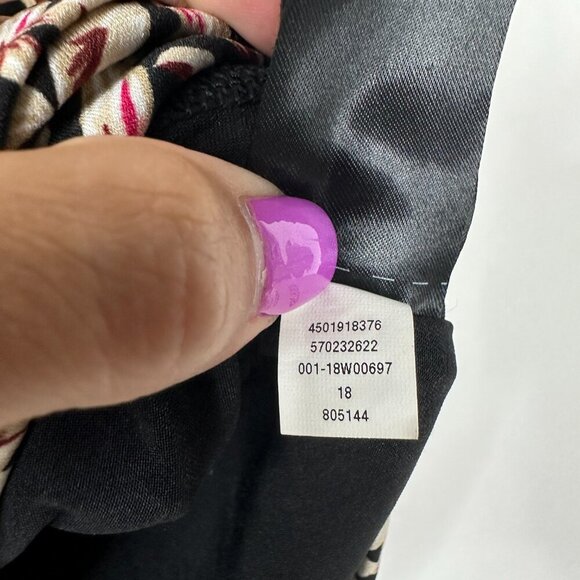 2/$30 White House Black Market Printed Matte-Jersey Layering Shell Small #A0050 - Picture 8 of 11